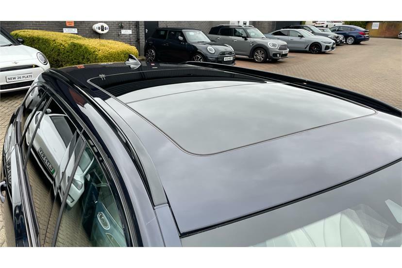 BMW 5 Series 520D M Sport Blue #17
