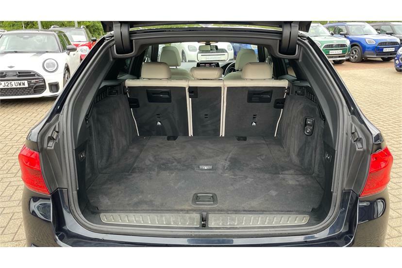 BMW 5 Series 520D M Sport Blue #11