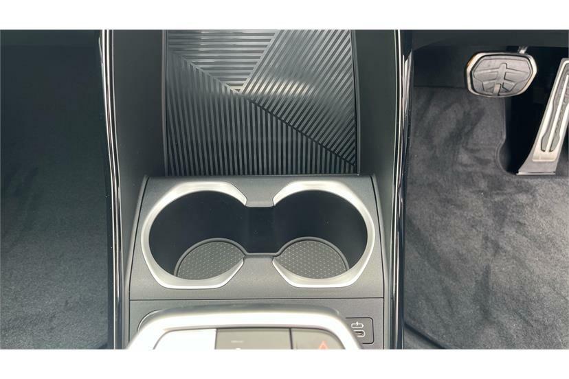 BMW iX1 150Kw Edrive20 Shadow Edition 65Kwh Black #27