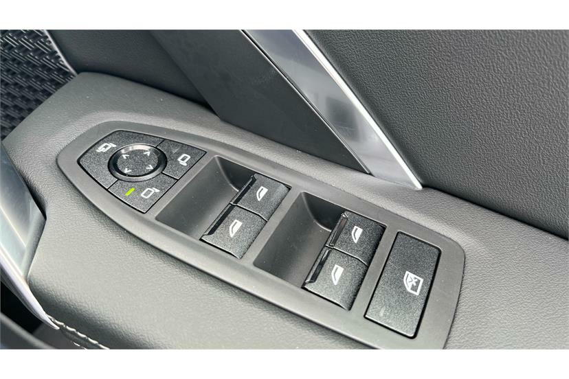 BMW iX1 150Kw Edrive20 Shadow Edition 65Kwh Black #22