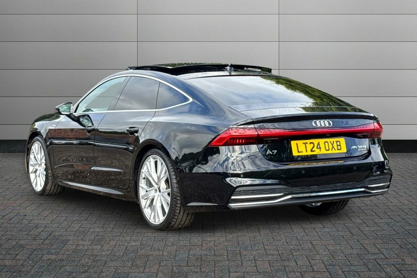 Audi A7 2.0 Tfsi 45 S Line Sportback S Tronic Q Black #3