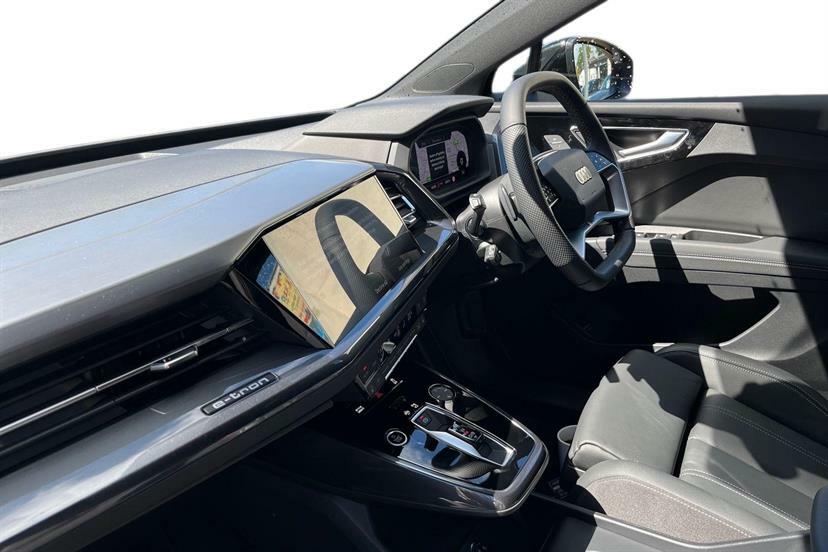 Audi Q4 E Tron 210Kw 45 82Kwh Black Edition Black