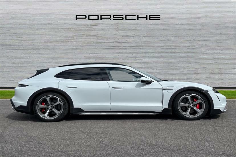 Porsche Taycan 420Kw 4S 93Kwh White #3