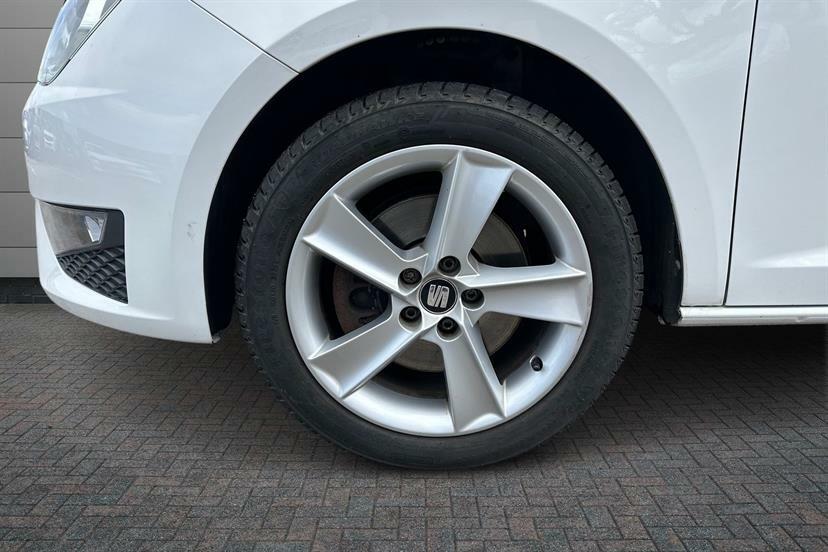 Seat Ibiza 1.2 Tsi 110 Fr Technology White #5