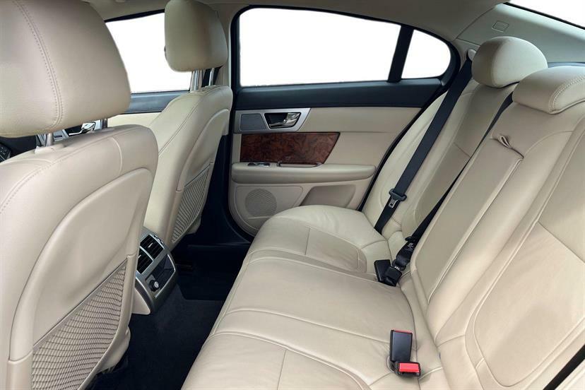 Jaguar XF 2.2D Luxury Euro 5 Ss Gold #8