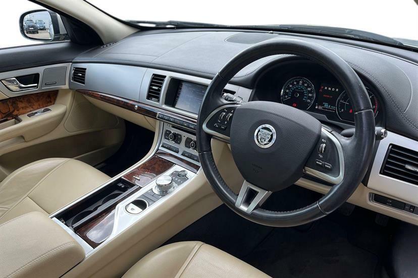 Jaguar XF 2.2D 163 Luxury  #5