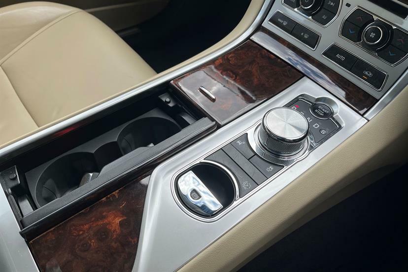 Jaguar XF 2.2D 163 Luxury  #6