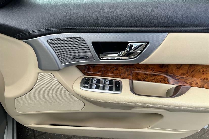 Jaguar XF 2.2D Luxury Euro 5 Ss Gold #9