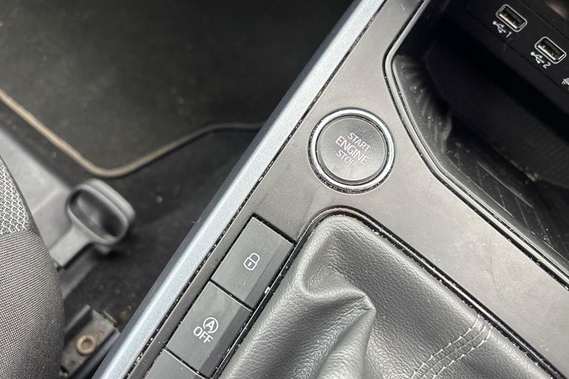Seat Arona Se Tsi Silver #26