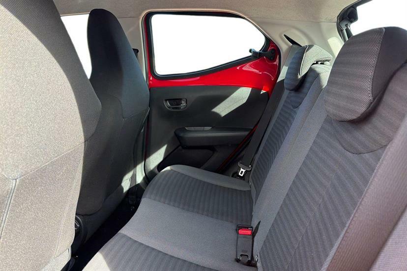 Toyota Aygo 1.0 Vvt-i X-trend X-shift Grey #11