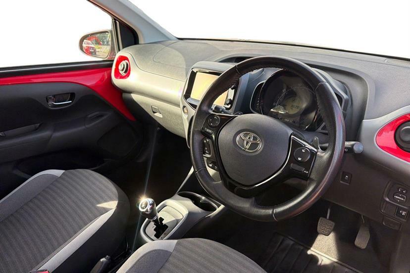 Toyota Aygo 1.0 Vvt-i X-trend X-shift Grey #10