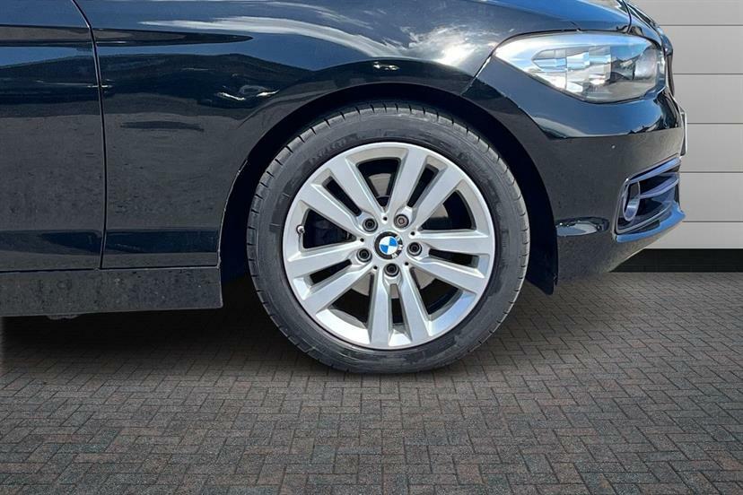 BMW 1 Series 120I 2.0 Sport Nav Step Black #5
