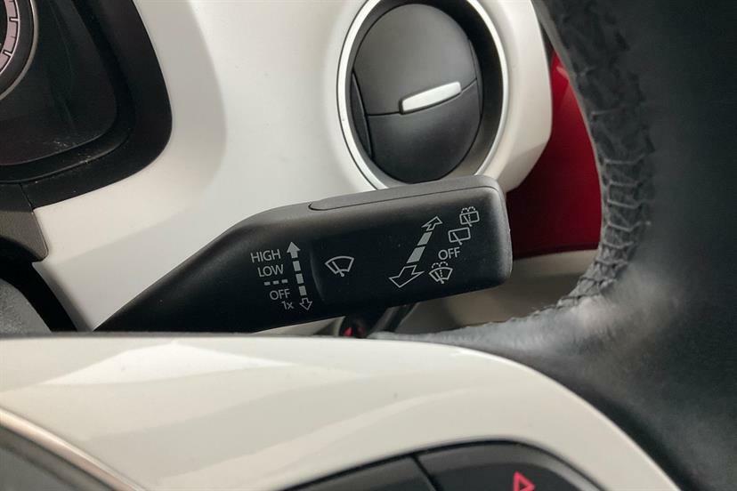 Volkswagen Up 1.0 65Ps Beats White #19