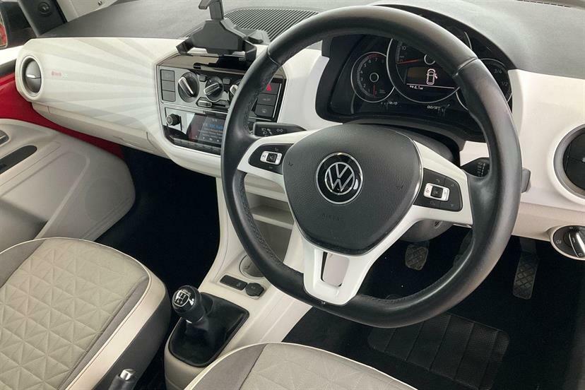 Volkswagen Up 1.0 65Ps Beats Red #5
