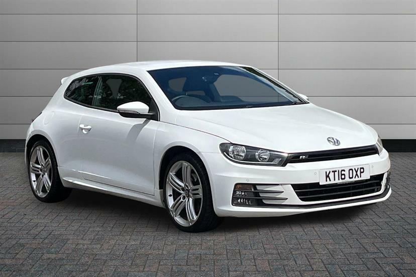 Volkswagen Scirocco 2.0 Tsi 180 Bluemotion Tech R-line Dsg White