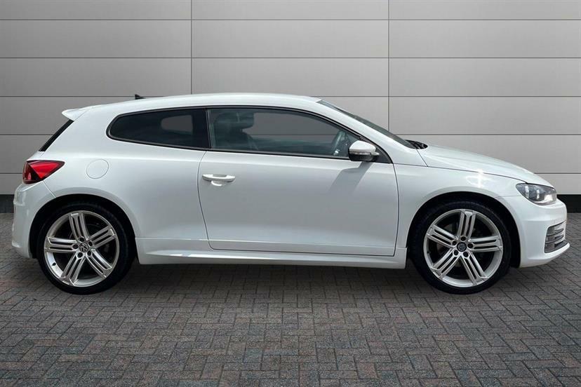 Volkswagen Scirocco 2.0 Tsi 180 Bluemotion Tech R-line Dsg White #4