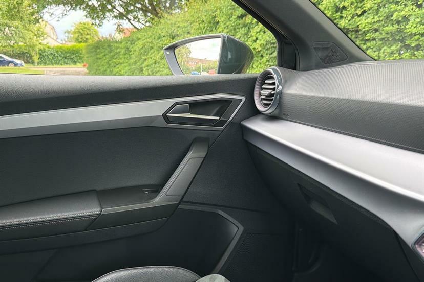 Seat Ibiza 1.0 Tsi Fr Hatchback Grey #36