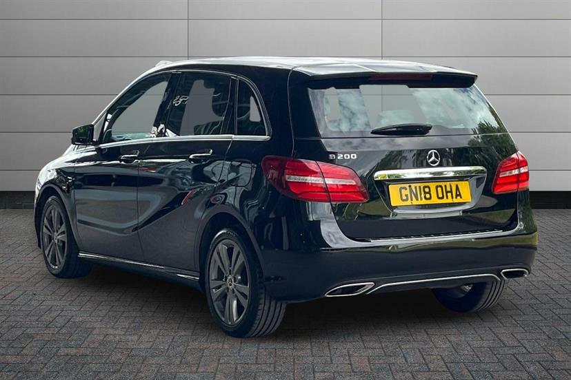 Mercedes-Benz B Class B200 Exclusive Edition Black #2
