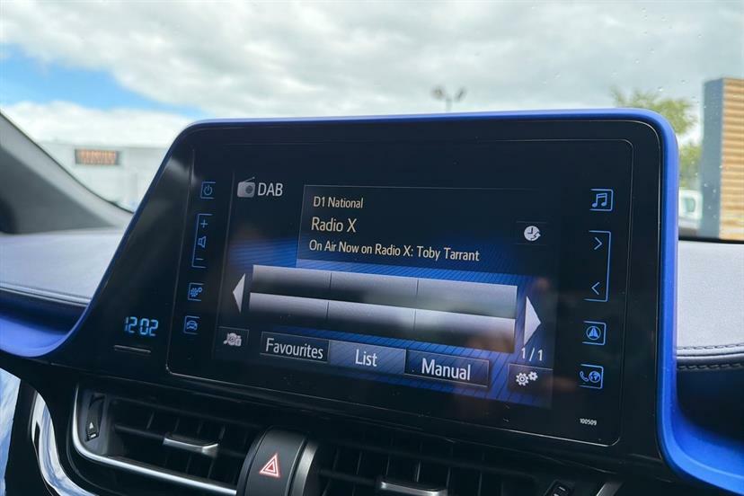 Toyota C-Hr 1.8 Hybrid Dynamic Cvt Blue #6