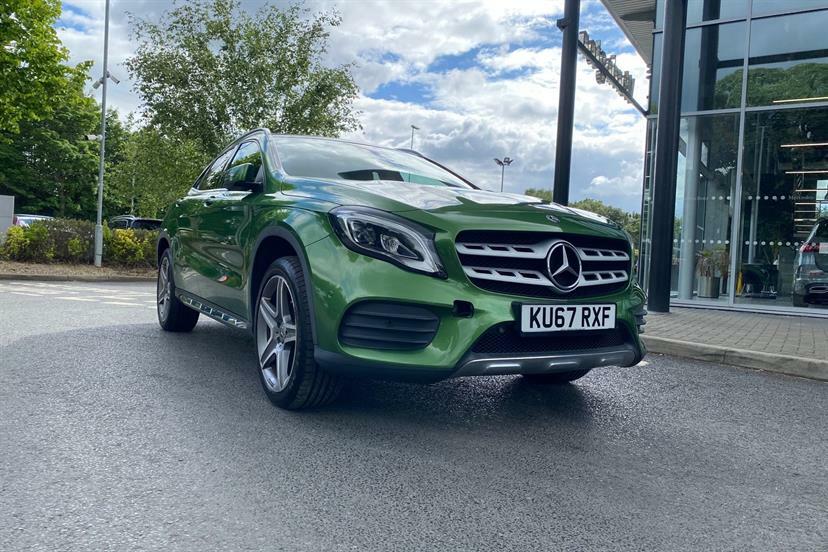 Mercedes-Benz GLA Class Gla 200D Se White #12