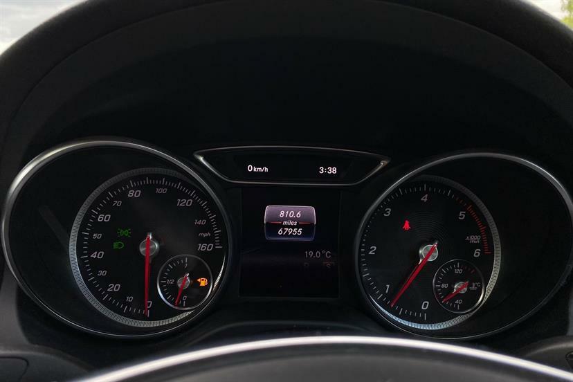Mercedes-Benz GLA Class 220D 4Matic Amg Line Prem Plus Green #6