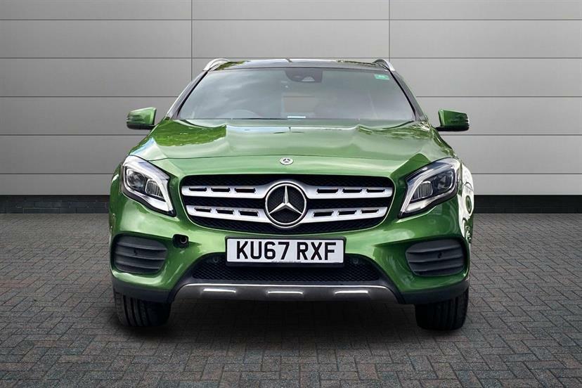 Mercedes-Benz GLA Class Gla 200D Se White #10