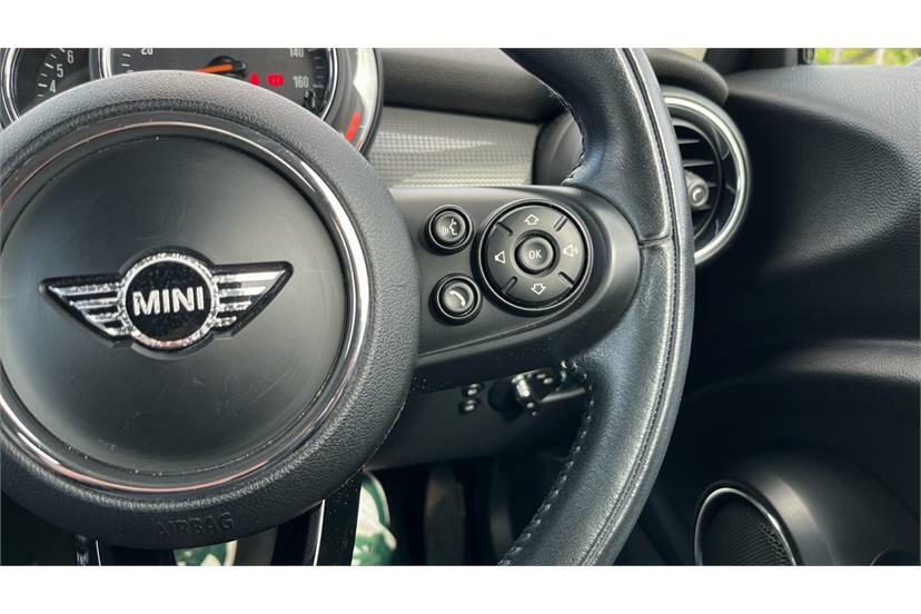 Mini Hatch 1.5 Cooper White #18