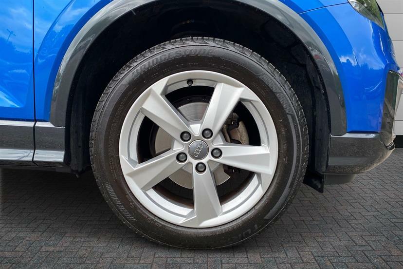 Audi Q2 1.0 Tfsi Sport Blue #5