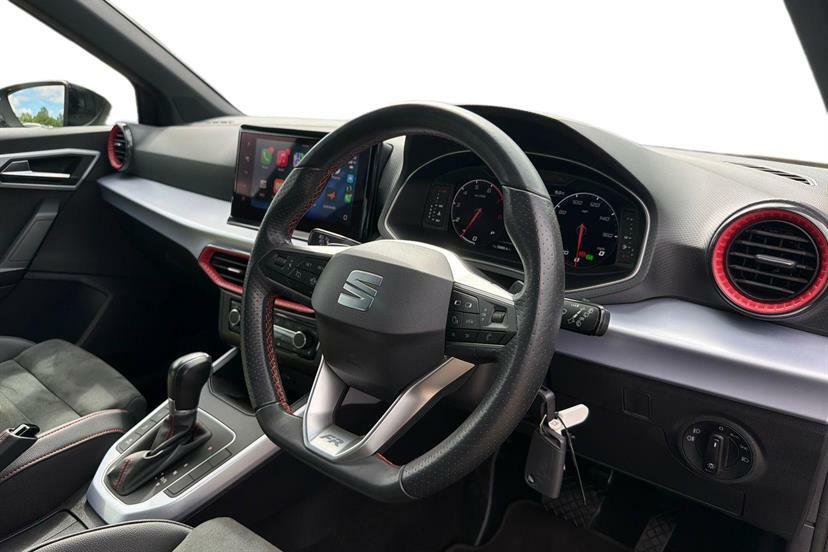 Seat Arona 1.0 Tsi 110 Fr Sport Dsg Black #6