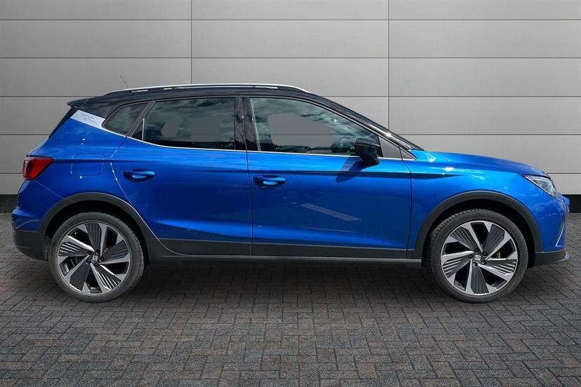 Seat Arona 1.0 Tsi 110 Fr Sport Dsg Black #3