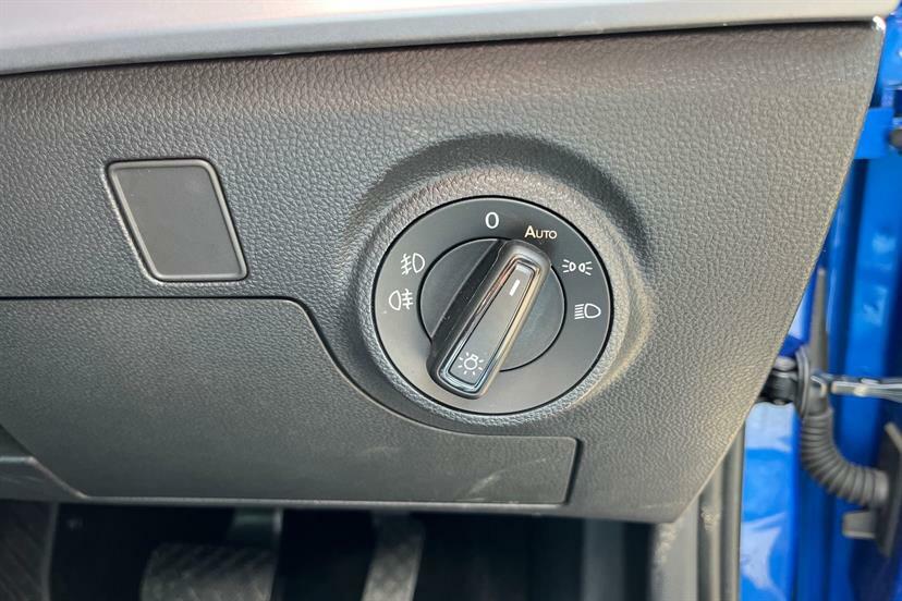 Seat Arona Tsi Xperience Lux U4002 Ulez Blue #32
