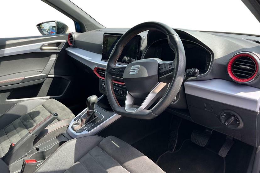 Seat Arona 1.0 Tsi 110 Fr Sport Dsg Black #5
