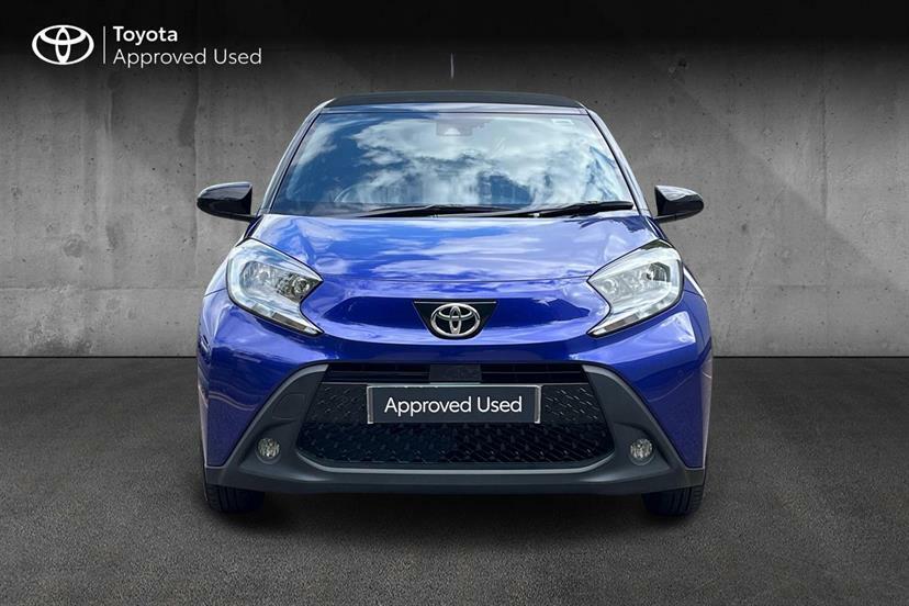 Toyota Aygo X 1.0 Vvt-i Edge Canvasparking Black #6