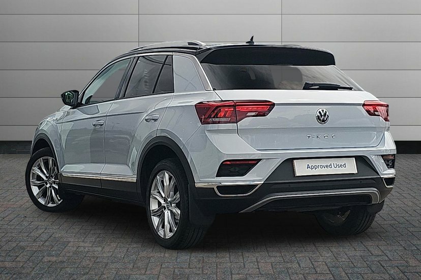 Volkswagen T-Roc 1.6 Tdi Sel Suv 115 Ps White #3
