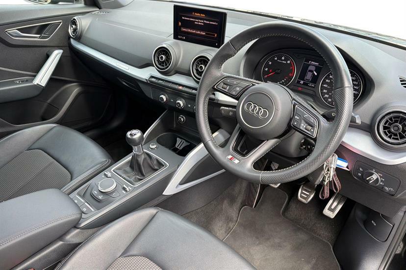 Audi Q2 30 Tfsi S Line Black #6