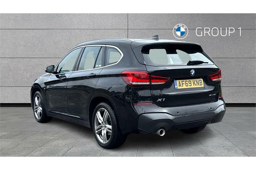 BMW X1 Sdrive 18I M Sport Step Black #2