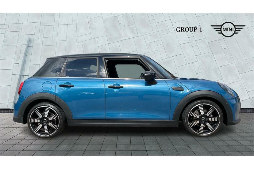 Mini Hatch 1.5 Cooper Exclusive Blue #3