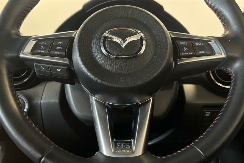 Mazda MX-5  Orange #19