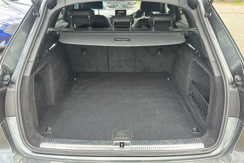 Audi A4 40 Tfsi Black Edition S Tronic White #8