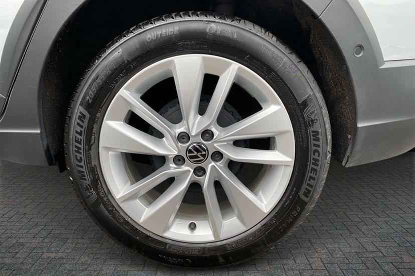 Volkswagen Taigo 1.0 Tsi Match Silver #5