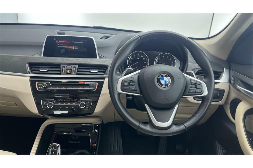 BMW X1 Sdrive 20I Xline Step Silver #5