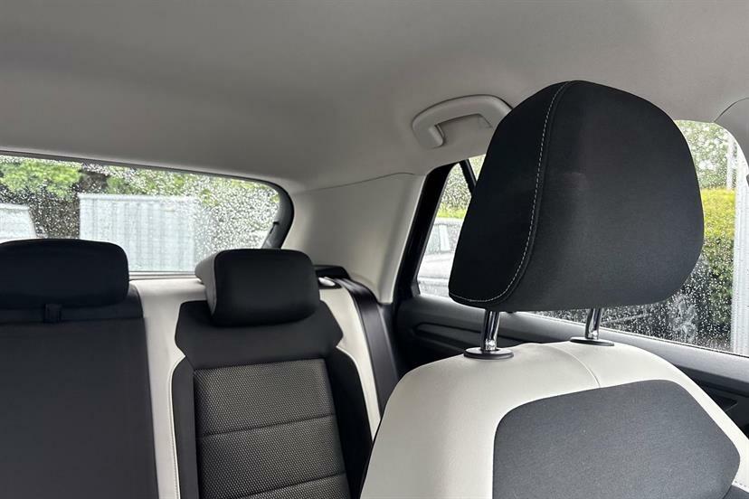 Volkswagen T-Roc 1L Black Edition Blue #19