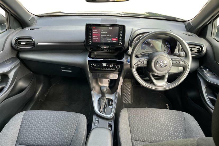 Toyota Yaris Cross 1.5 Hybrid Design Cvt Black #6