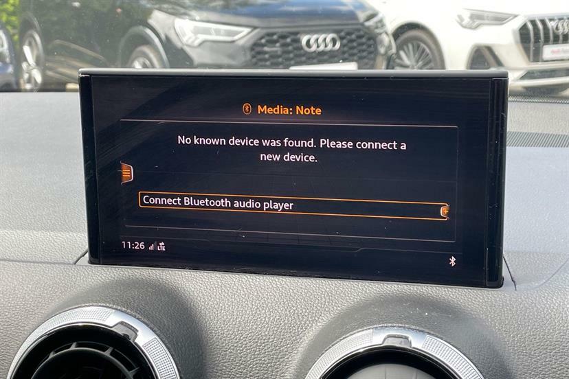 Audi Q2 35 Tfsi Sport S Tronic 2021 Grey #33