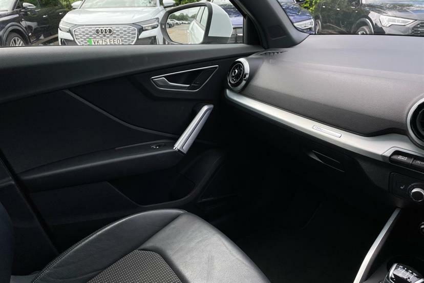 Audi Q2 35 Tfsi Sport S Tronic 2021 Grey #27