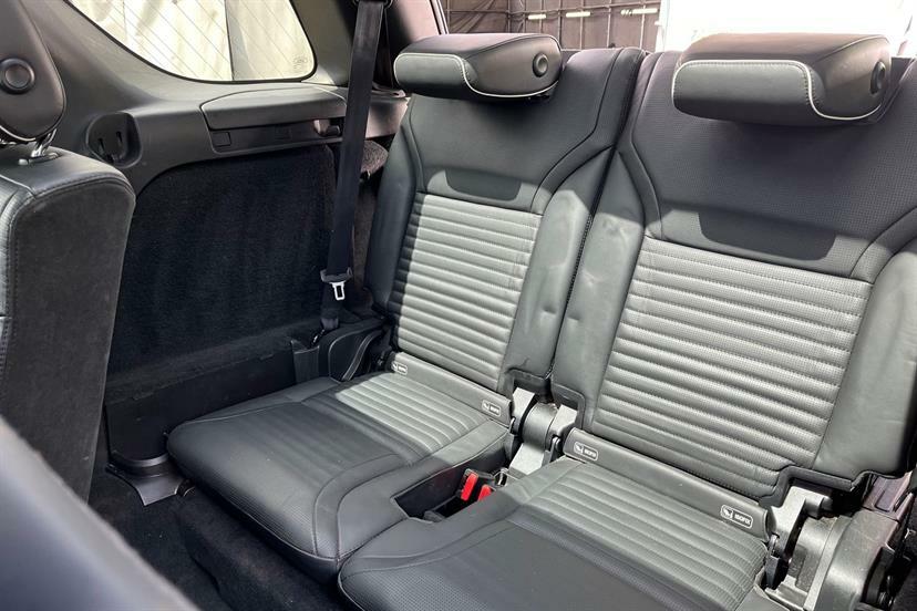 Land Rover Discovery Se Blue #13