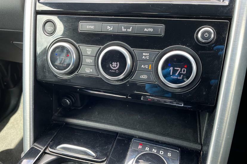 Land Rover Discovery Se Blue #26
