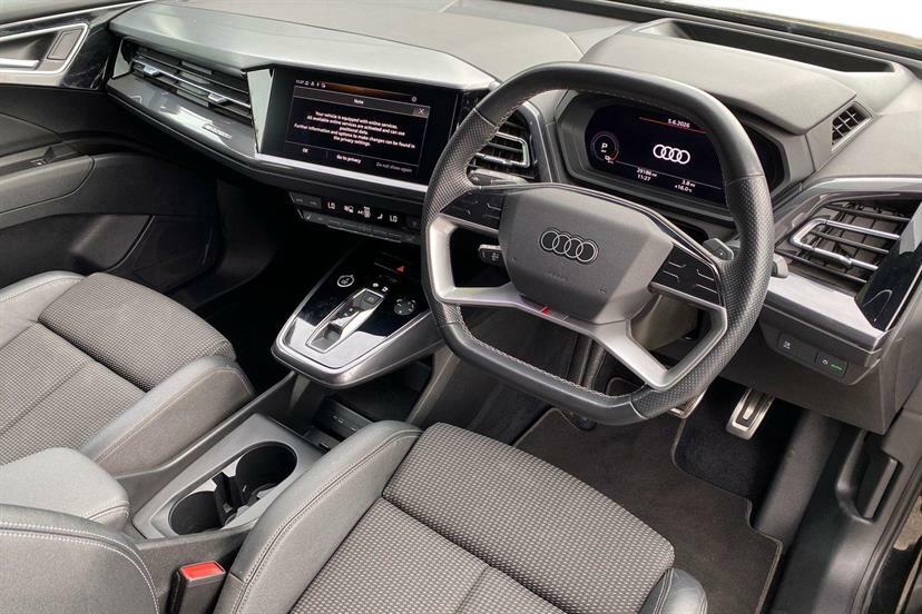 Audi Q4 E Tron 125Kw 35 55Kwh S Line Black #6
