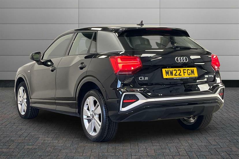 Audi Q2 35 Tfsi S Line S Tronic Black #3