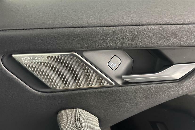 Jaguar I-Pace I-pace Ev400 Hse White #37